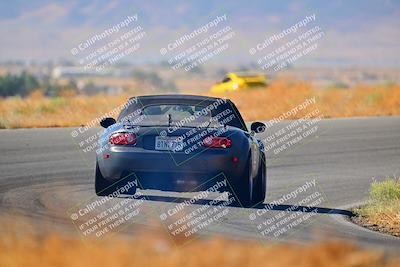 media/Sep-28-2024-Turn8 Trackdays (Sat) [[81b87d0494]]/Advanced/Session 2 (Bowl Exit)/